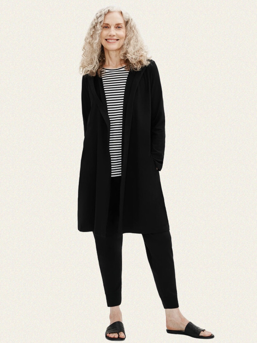 Traceable Organic Cotton Jersey Hooded Wrap
Jacket